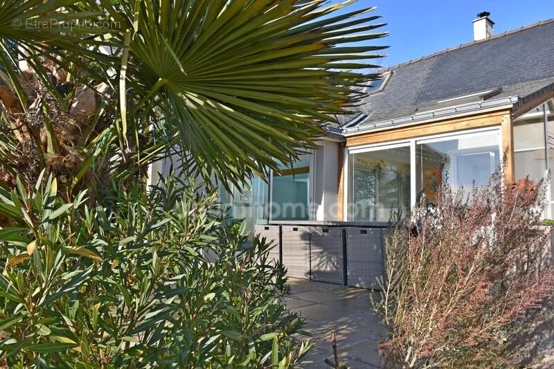 Maison familiale de plain-pied avec grande piscine intérieure, aux portes de la Gacilly - photo 17