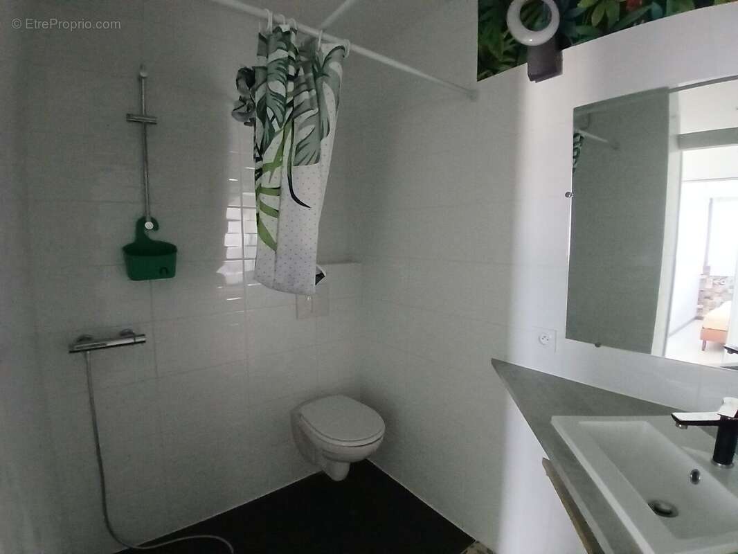 Appartement 75 m² à Laval  - photo 9