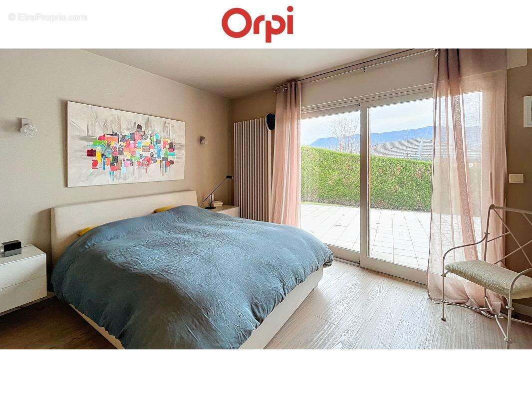 Maison à VETRAZ-MONTHOUX