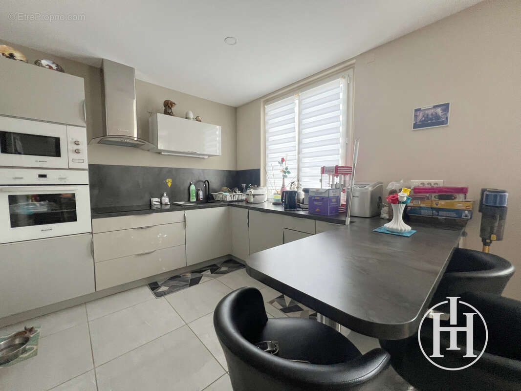 Appartement à SAINT-AMAND-MONTROND