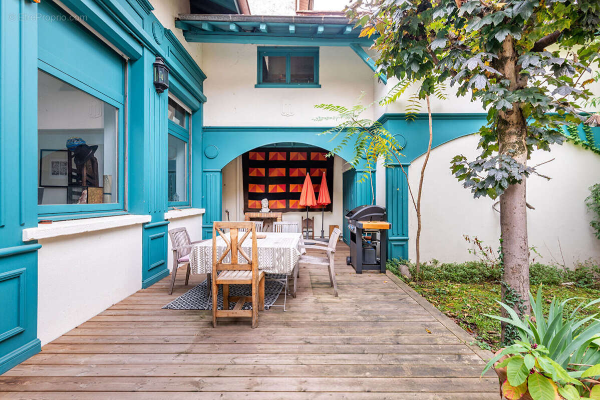 Appartement à LYON-9E