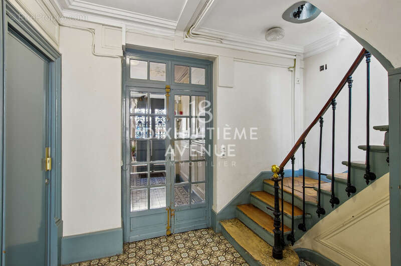 Appartement à PARIS-18E