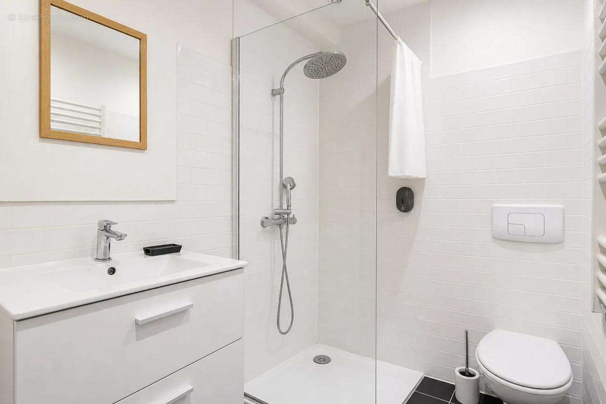 Maison rénovée de 285 m² avec 3 logements à Tourcoing - photo 14