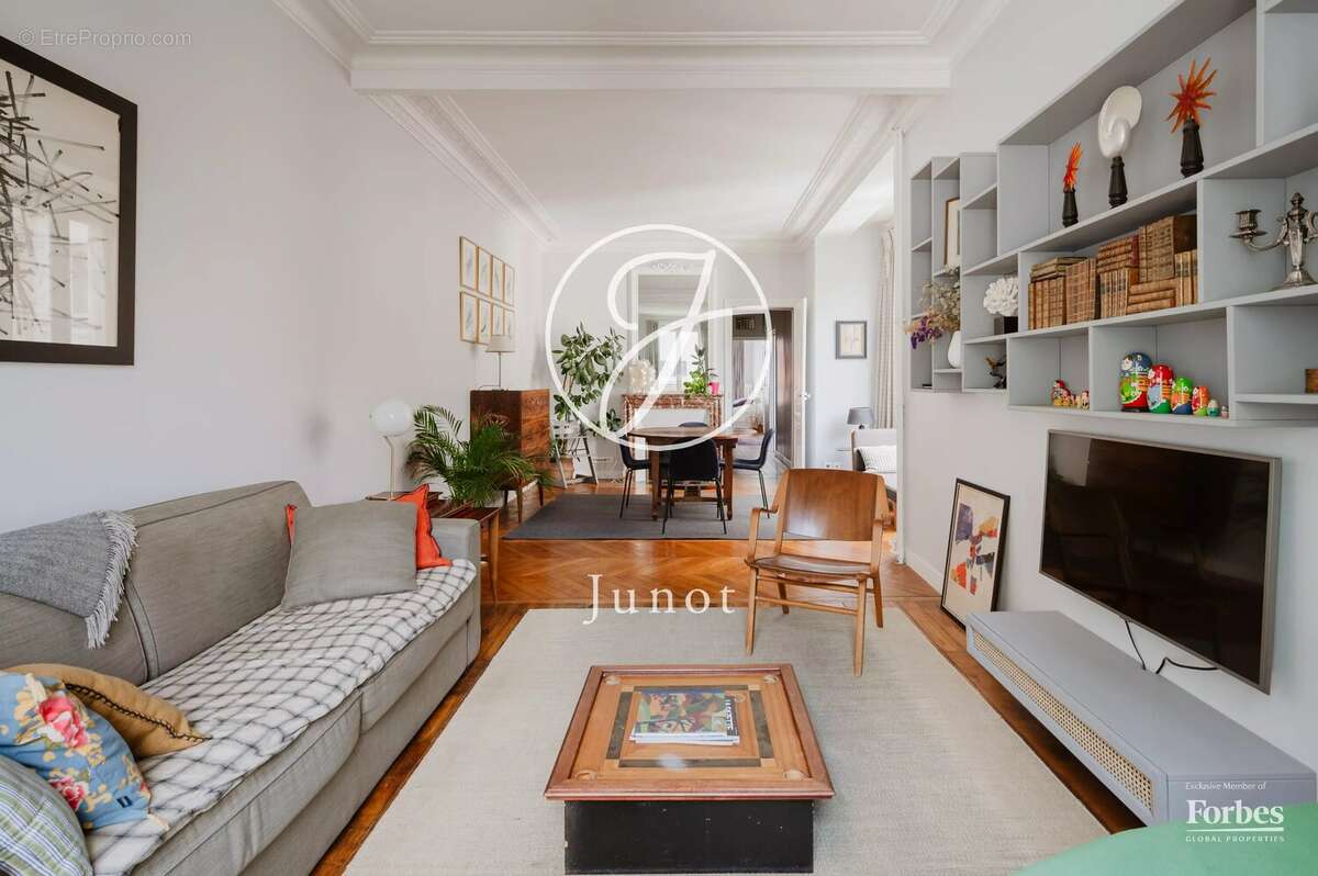 Paris 16e - JASMIN - Appartement - 4 pièces - 89,20m² Carrez - 2 chambres - Balcon - Vue ciel - photo 5