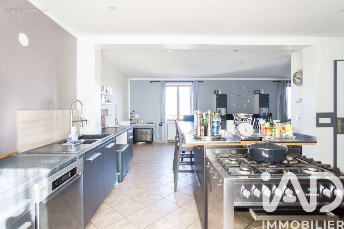 Photo 8 - Maison à CREGY-LES-MEAUX