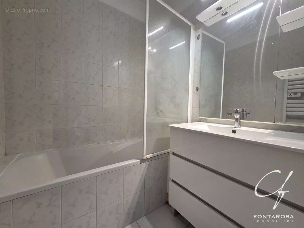 Appartement à FREJUS