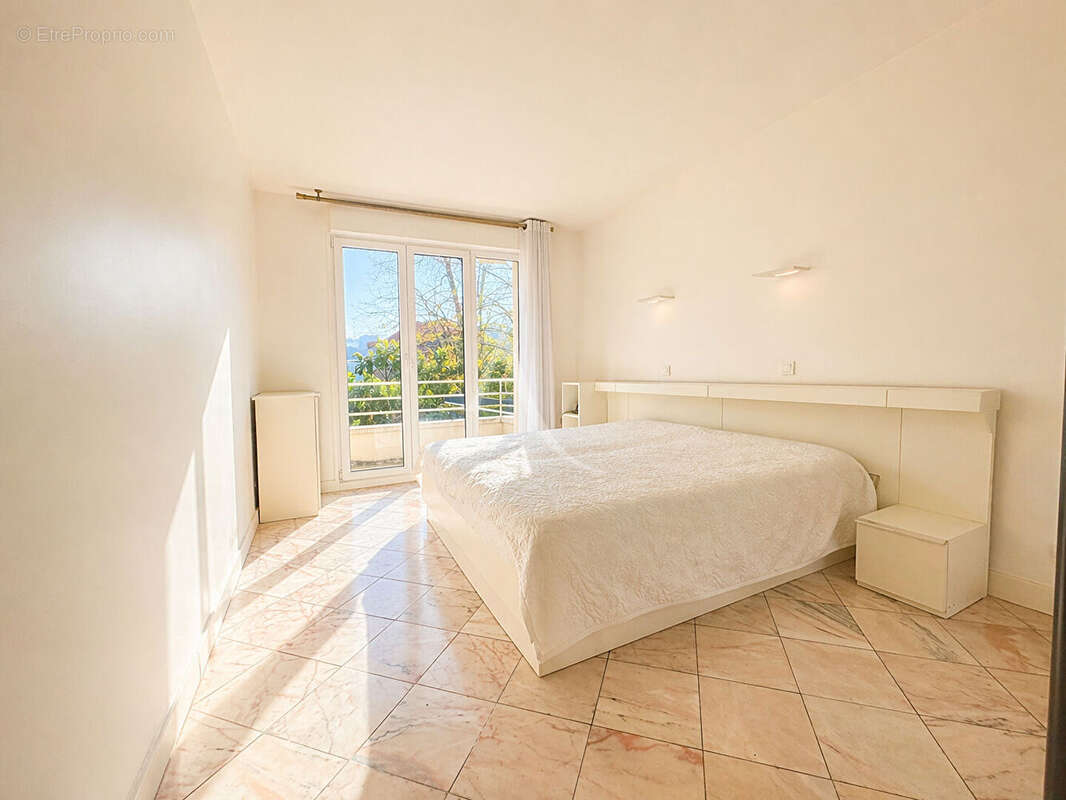 Appartement à FONTENAY-SOUS-BOIS