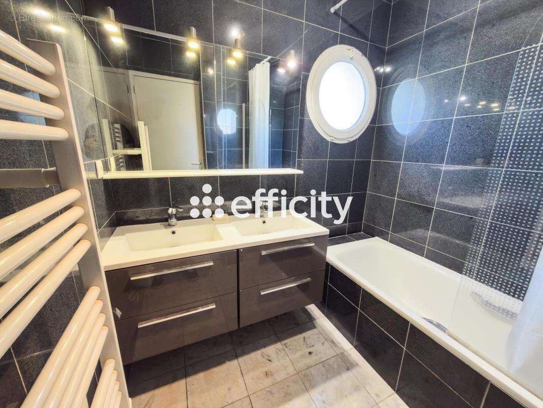 Maison à VILLEBON-SUR-YVETTE