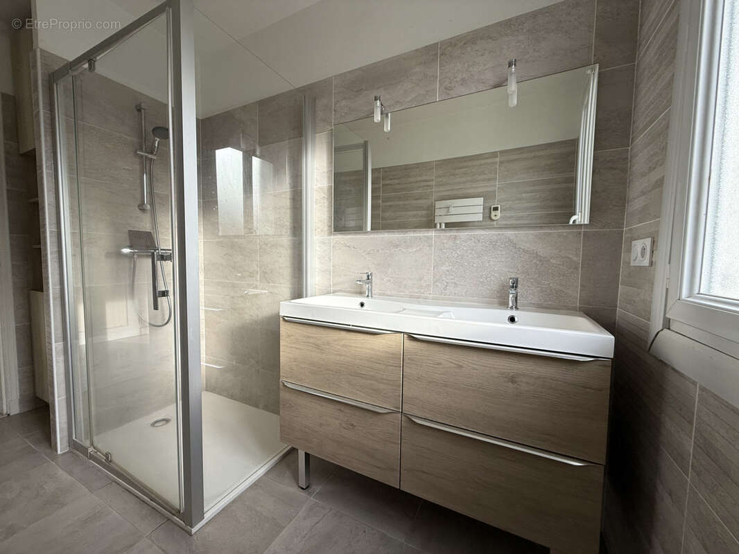 Autre à VILLENEUVE-SUR-LOT