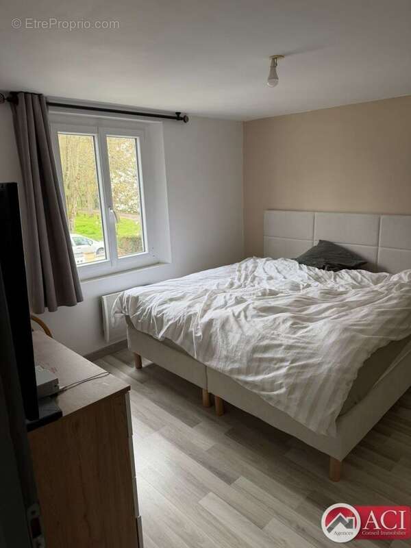 Maison à Beauvais (60000) - photo 5