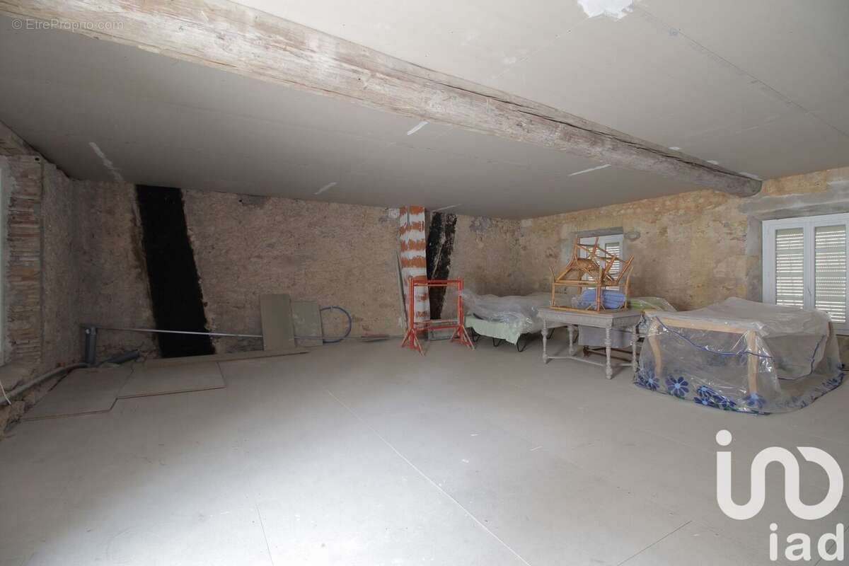 Photo 4 - Maison à MONTOULIERS