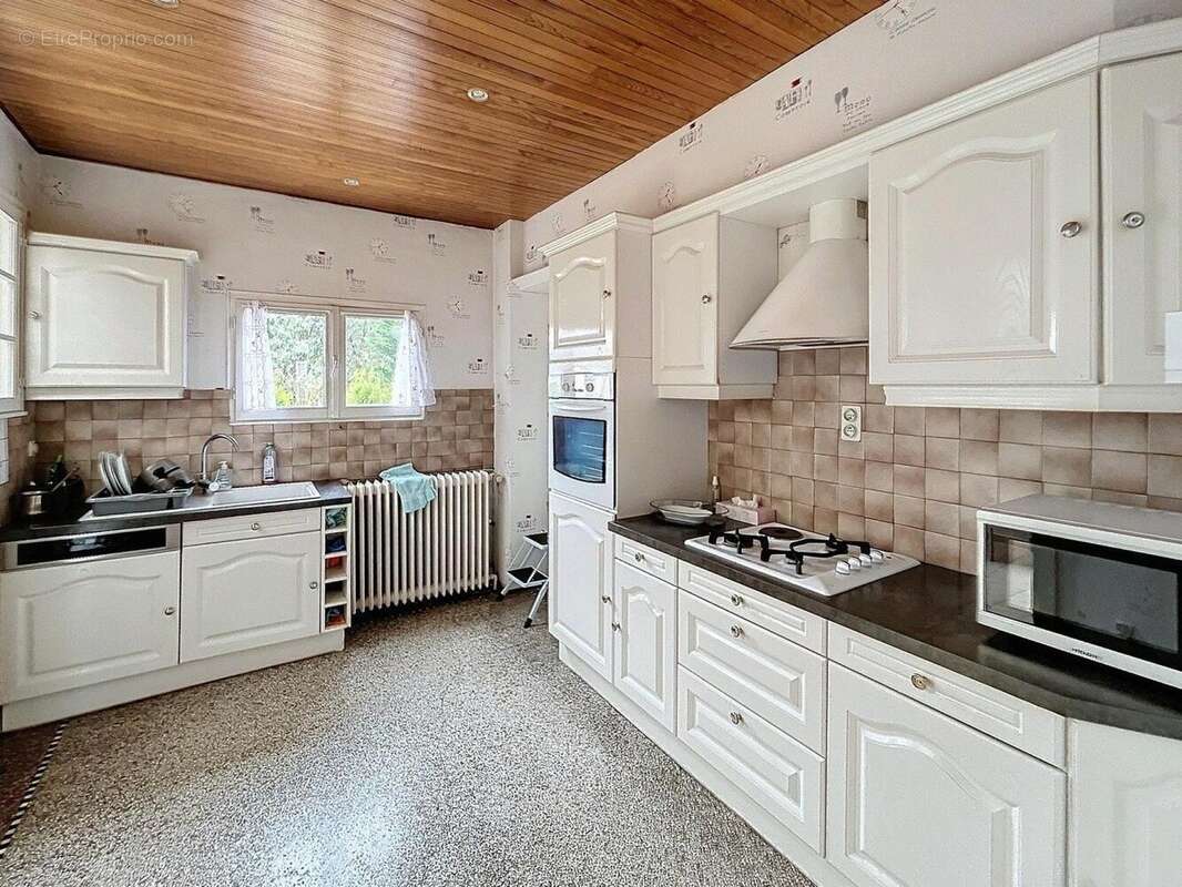 Photo 2 - Maison à SAINT-QUENTIN