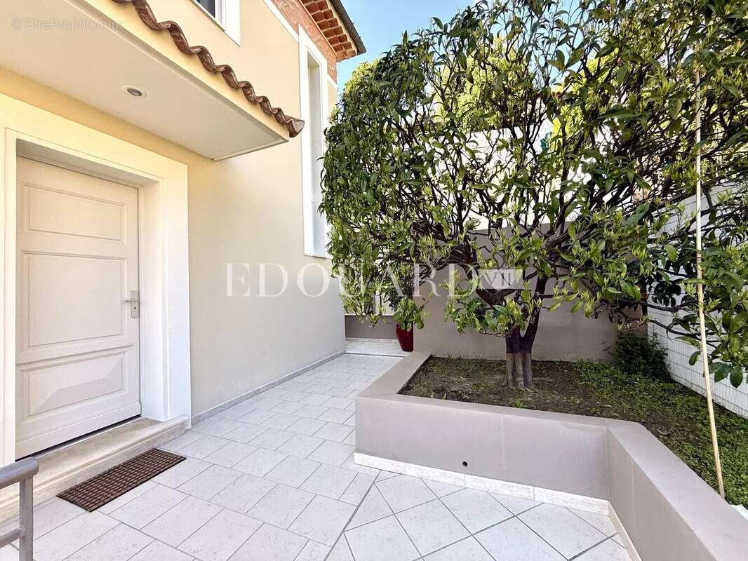 Maison à MENTON