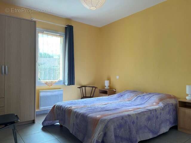 Maison à SAINTE-EULALIE-EN-BORN