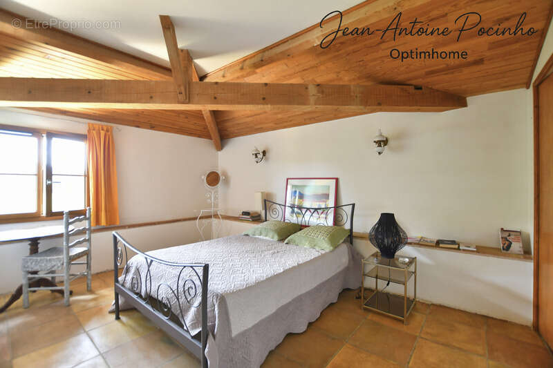 Maison de campagne à vendre 9 pièces  (31) - photo 4