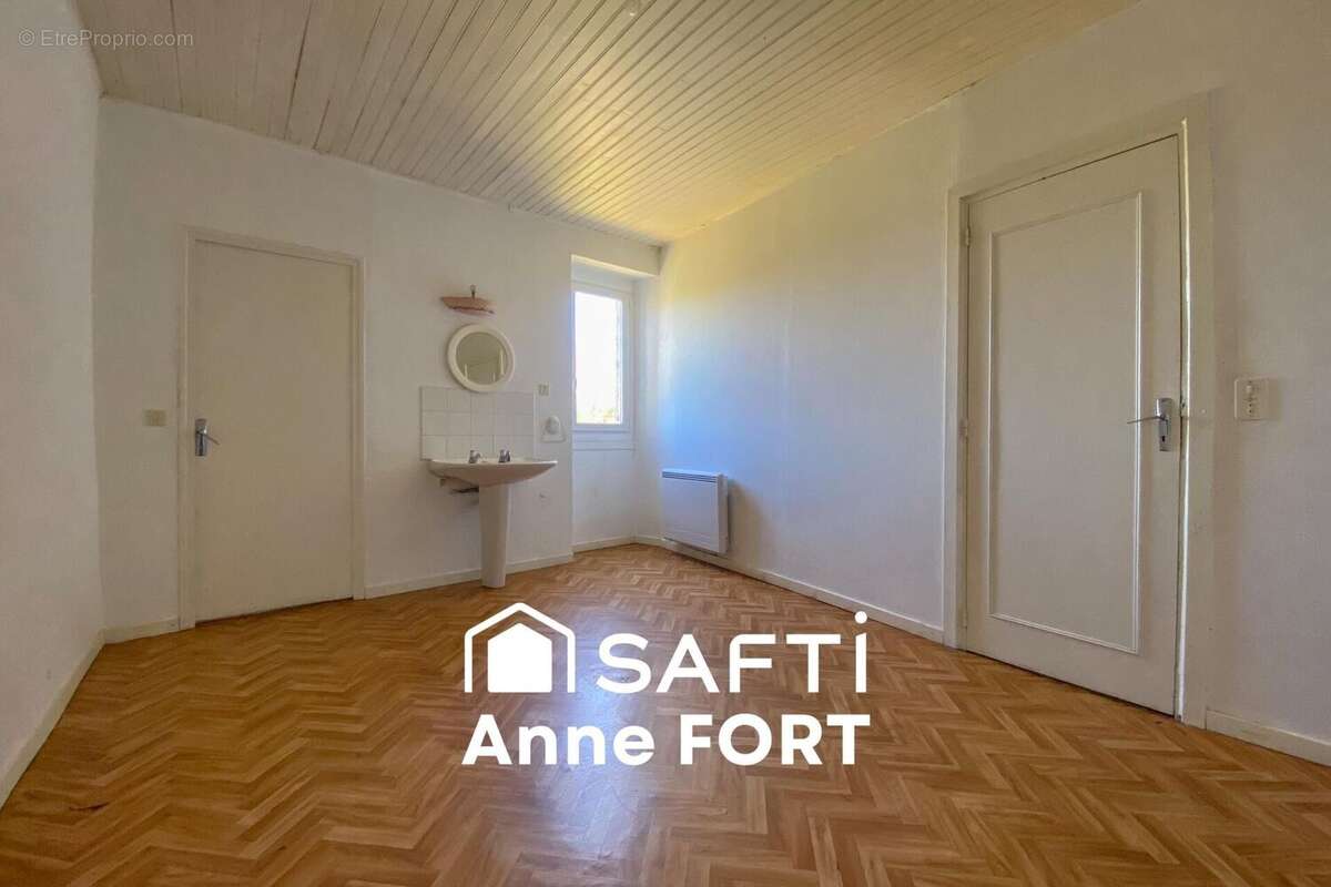 Photo 8 - Maison à LAROQUE-TIMBAUT