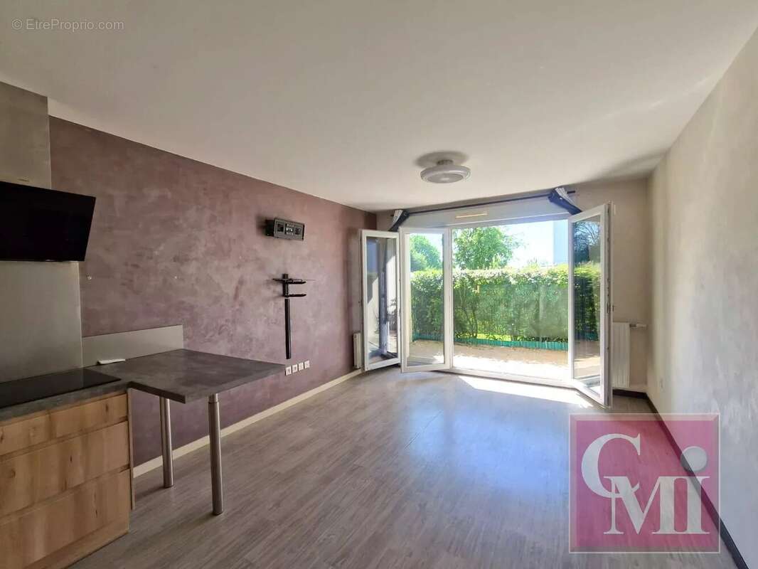 Appartement à EGLY