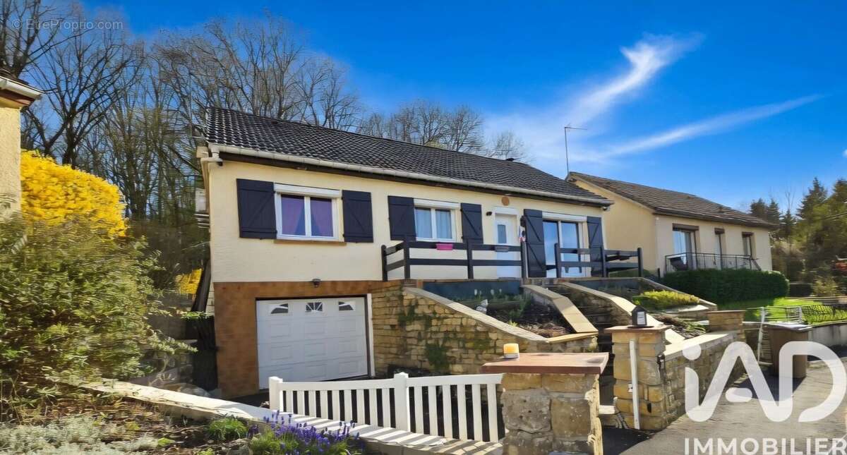 Photo 2 - Maison à CHARLEVILLE-MEZIERES