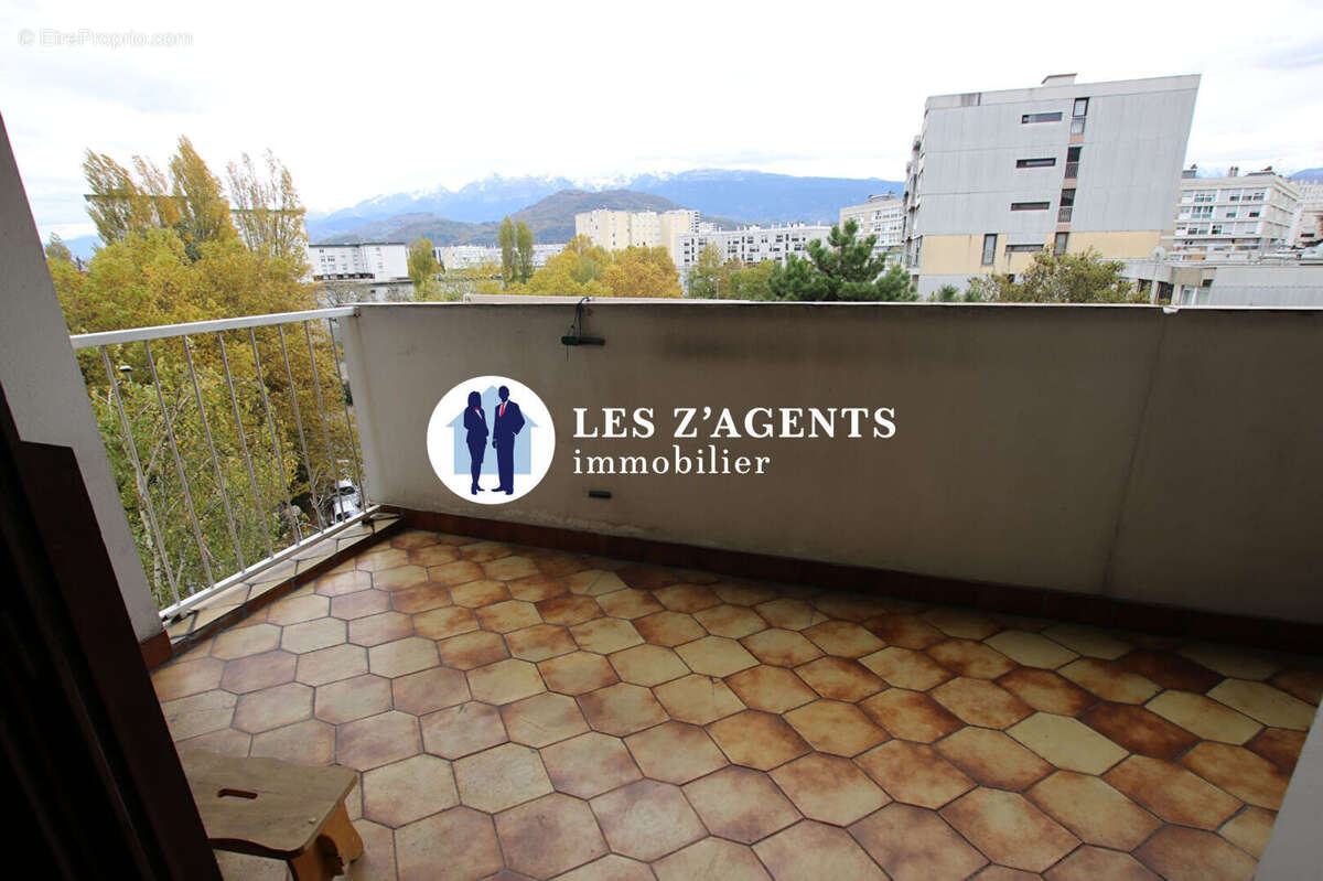 Appartement à ECHIROLLES