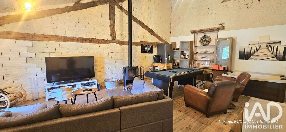 Maison 164 m² à Armissan  - photo 4