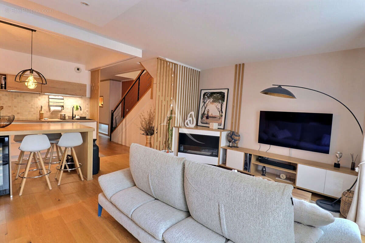 Duplex d'exception de 95 m2 dans le centre de Maisons-Laffitte - photo 4