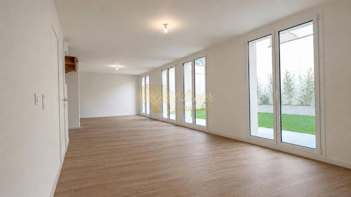 Appartement à JOINVILLE-LE-PONT