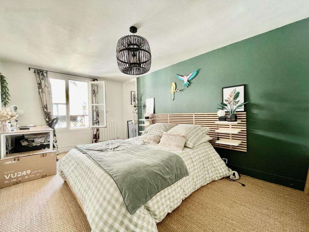 Appartement à PARIS-8E