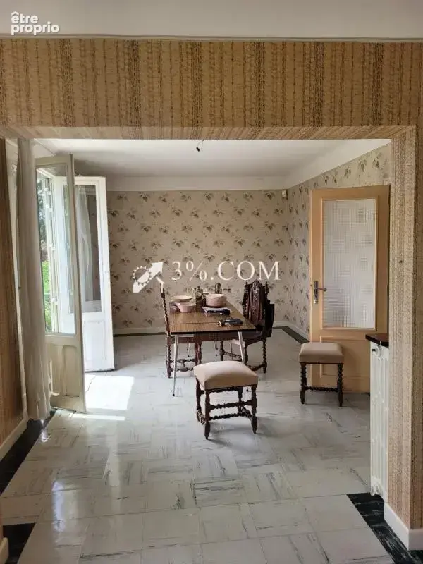 Maison familiale de 6 pièces - 112M2 avec garage et jardin - photo 3