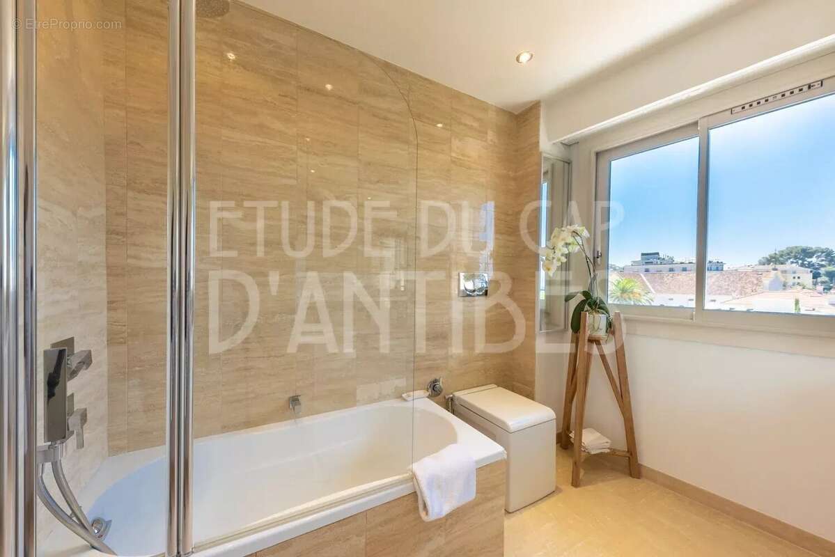 Appartement à ANTIBES
