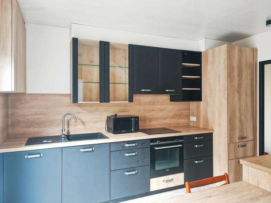 Maison à SAINT-ASTIER