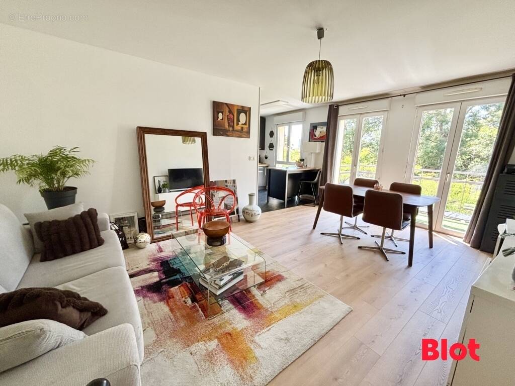 Appartement à CHANTEPIE