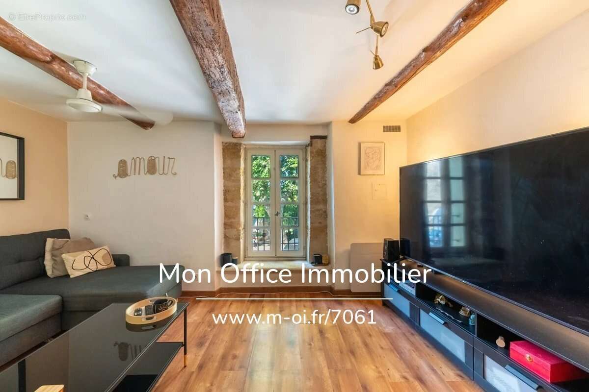 Référence : 7061-LLI - Maison de village de charme de 102 m2 – Centre historique de Lambesc – Espace indépendant - photo 3