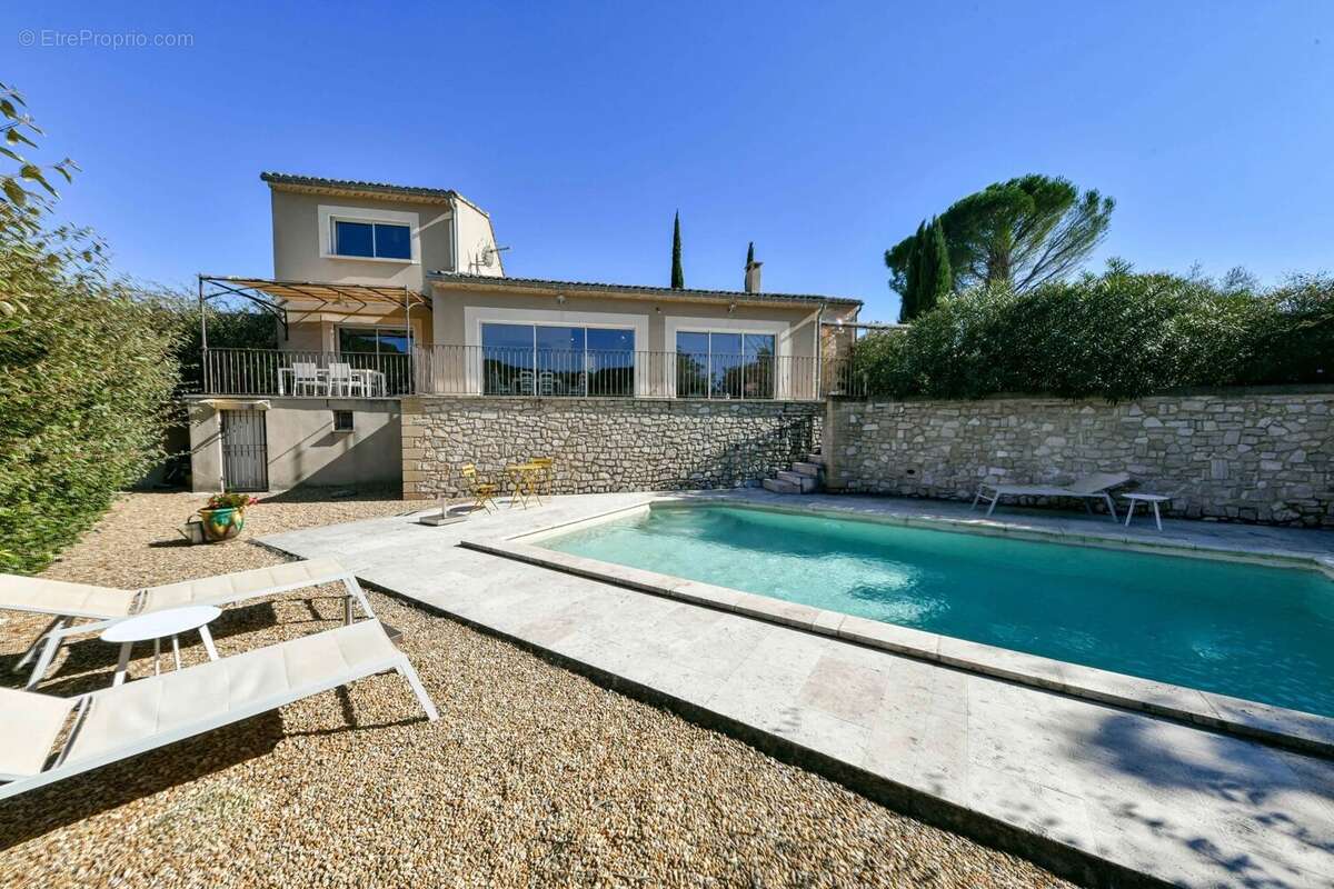 Maison à UZES