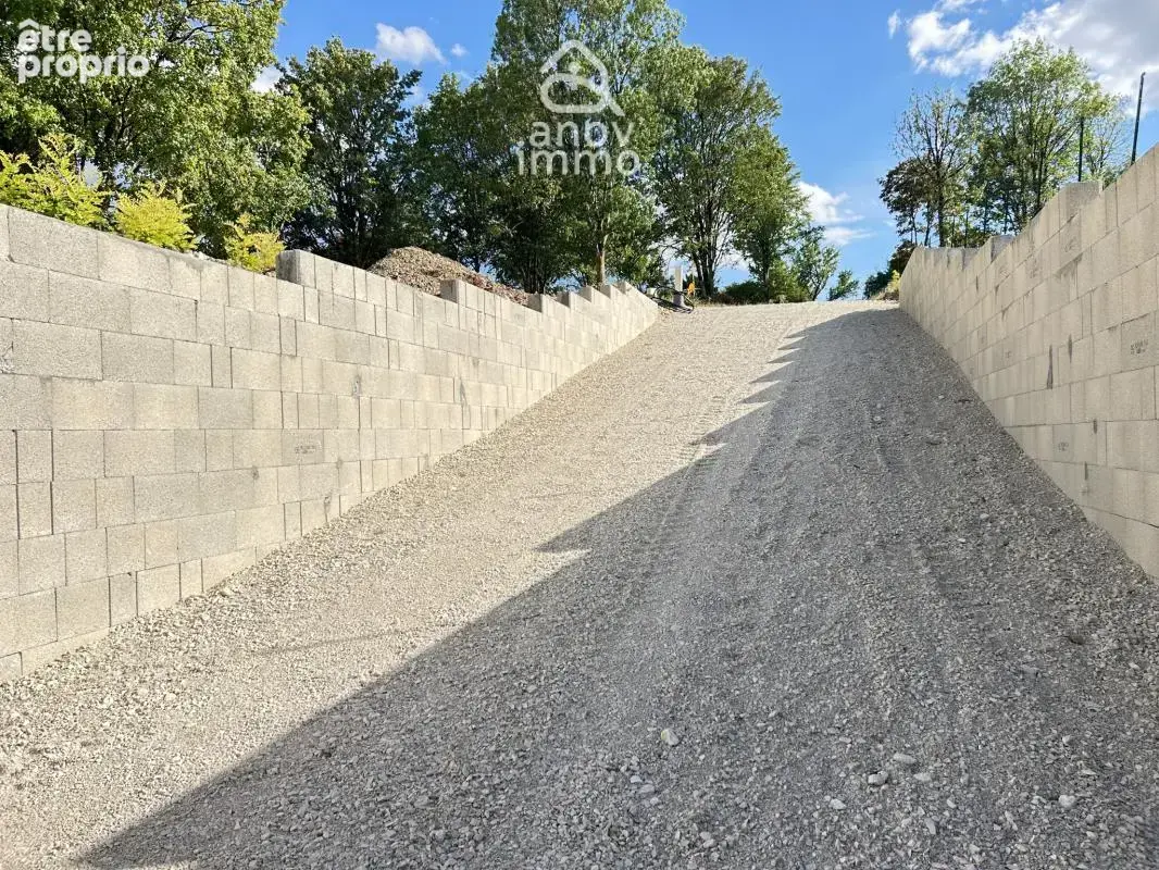Rouillac centre, proche commerces,terrain a batir viabilisé - photo 5