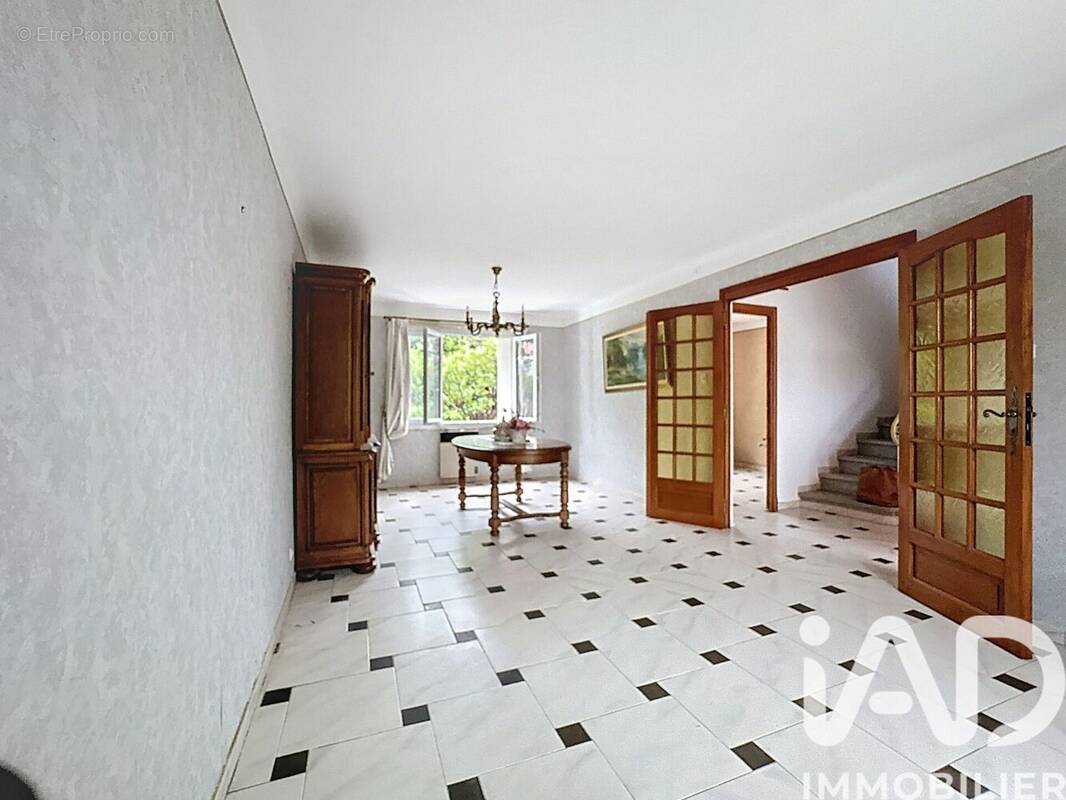 Photo 1 - Maison à SAINT-LAURENT-DE-LA-CABRERISSE