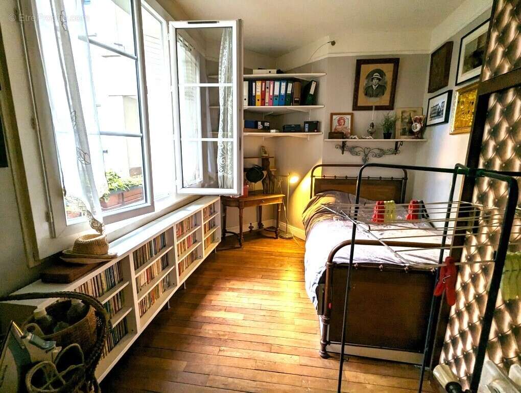 Appartement à ISSY-LES-MOULINEAUX