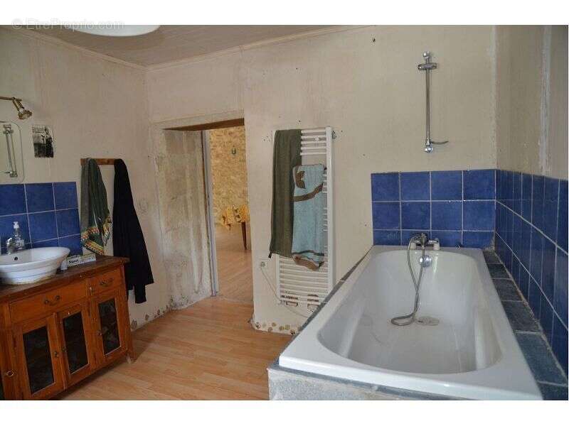 Maison 141 m² à Roynac  - photo 5
