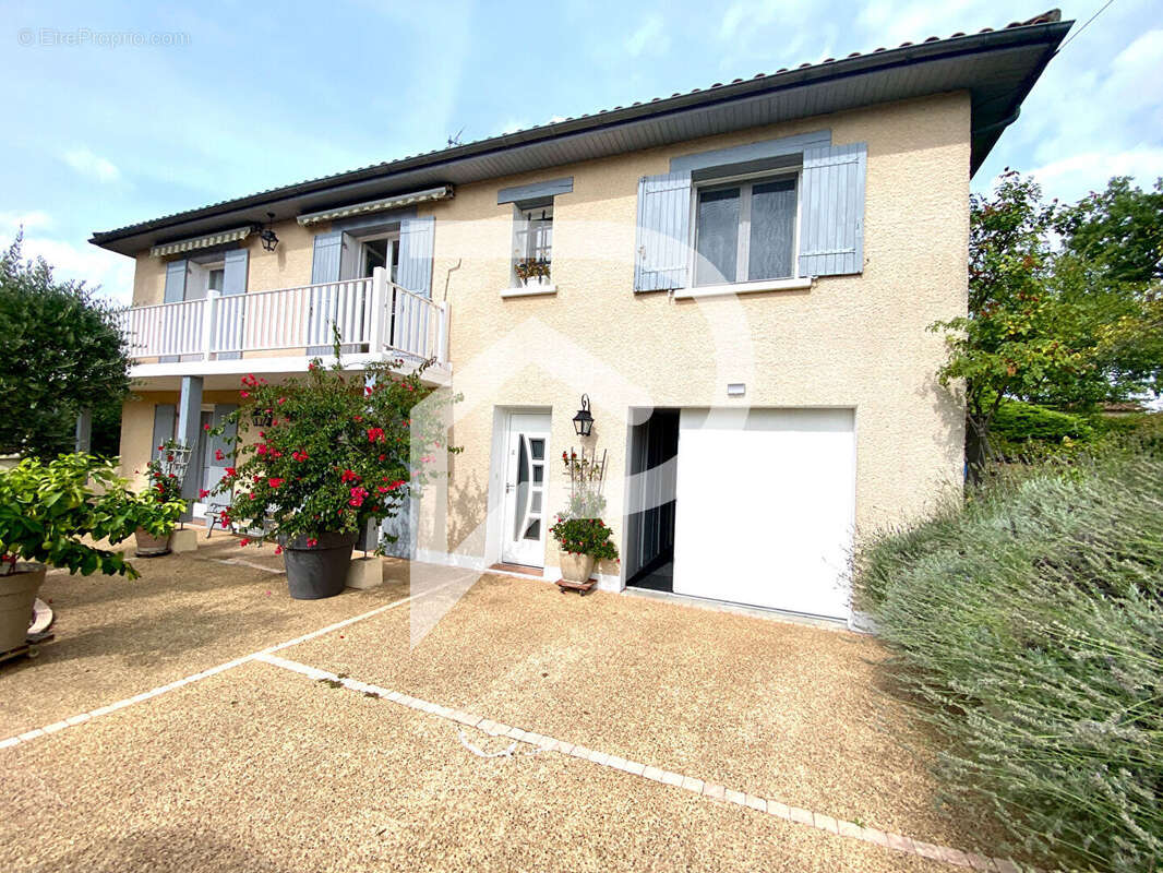 Maison à TRELISSAC
