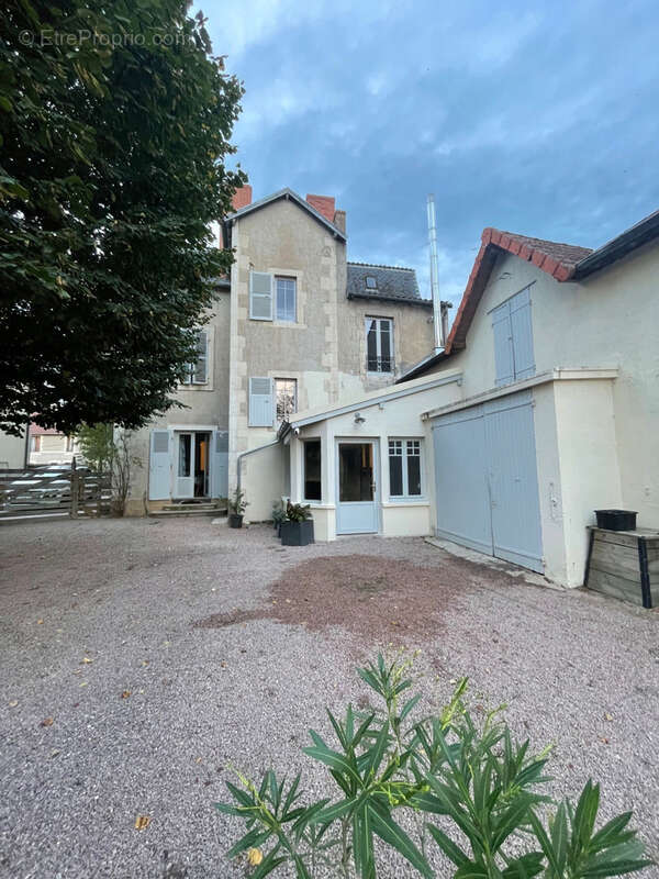 Maison à LAPALISSE