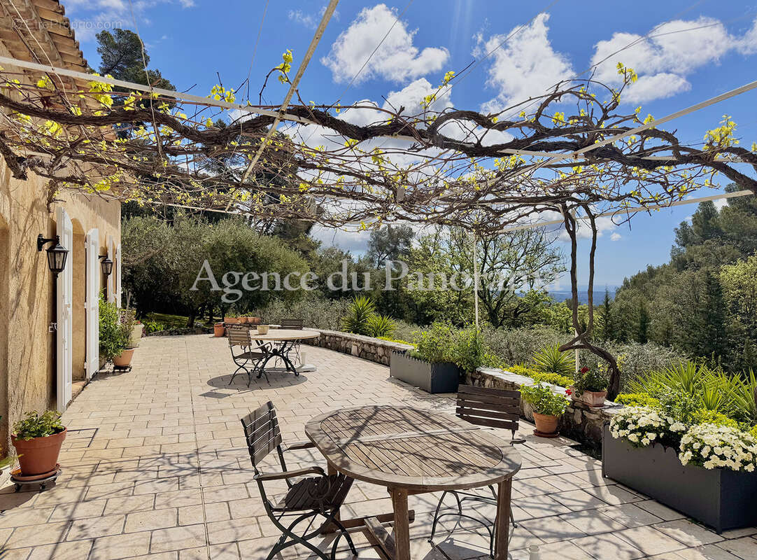 Magnifique propriete lovee dans un ecrin de verdure - photo 20