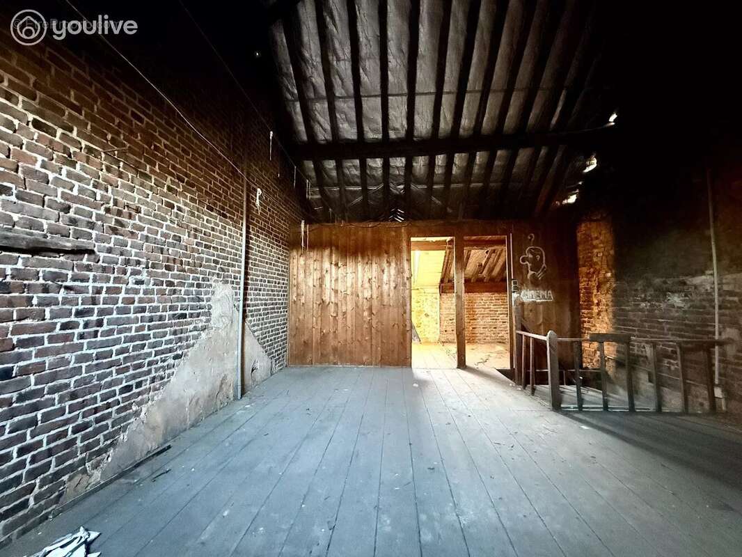 Commerce à DOUDEVILLE