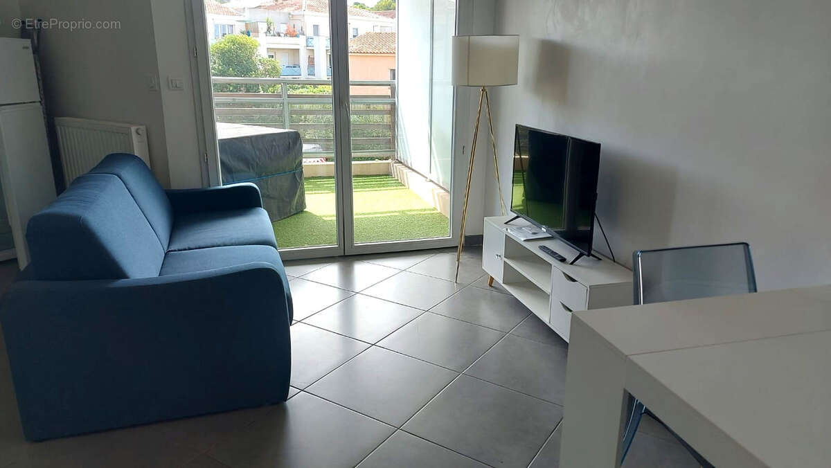 Appartement à SIX-FOURS-LES-PLAGES