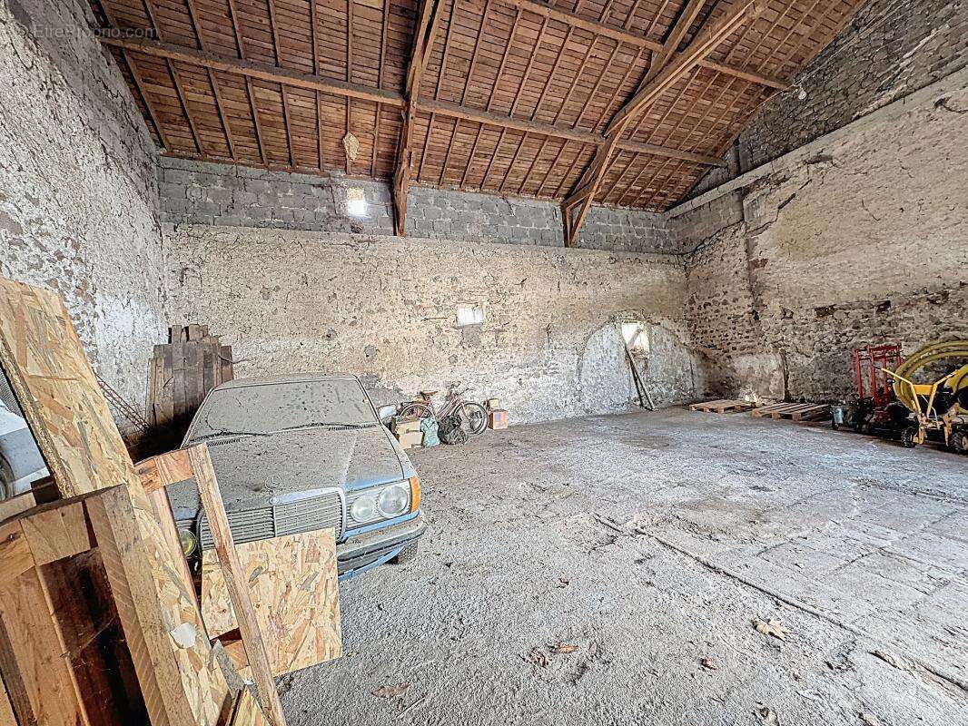 Maison à SAYAT