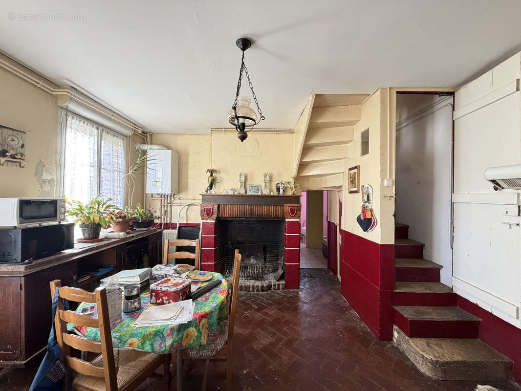 Maison à BOURG-ACHARD