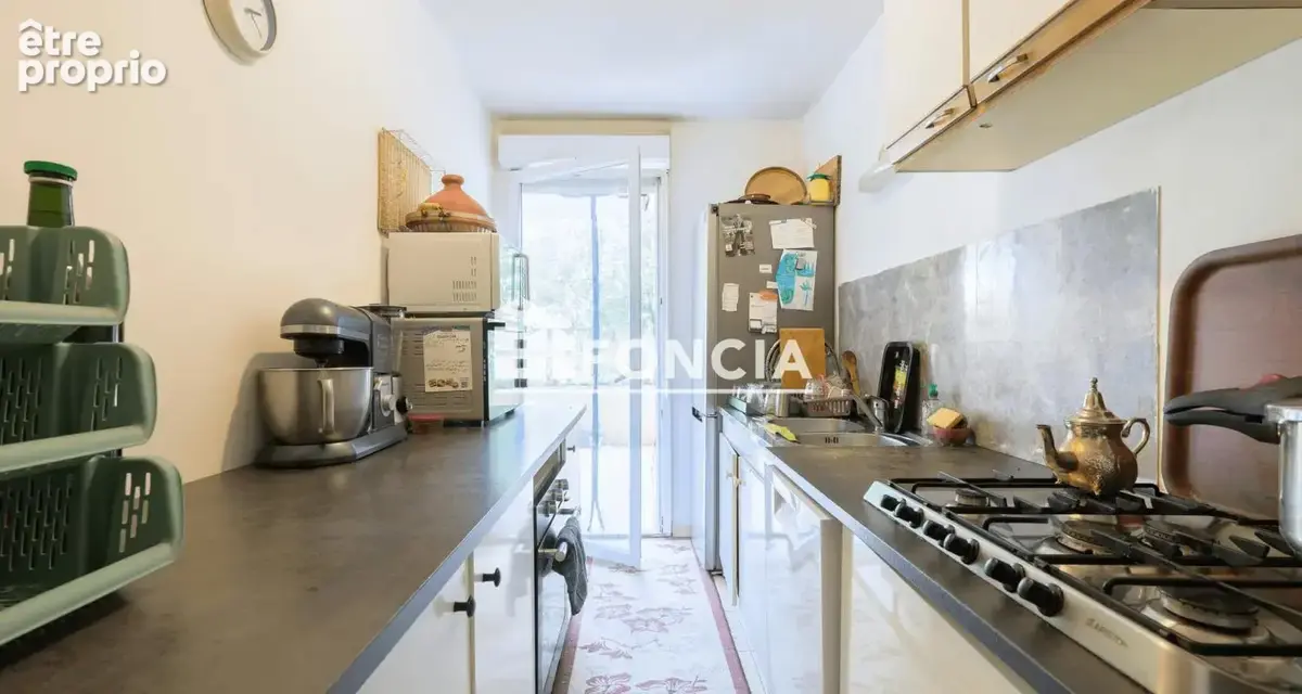 Avignon – Spacieux T4 de plain-pied avec terrasse de 30 m² et 2 garages – Investisseur - photo 6