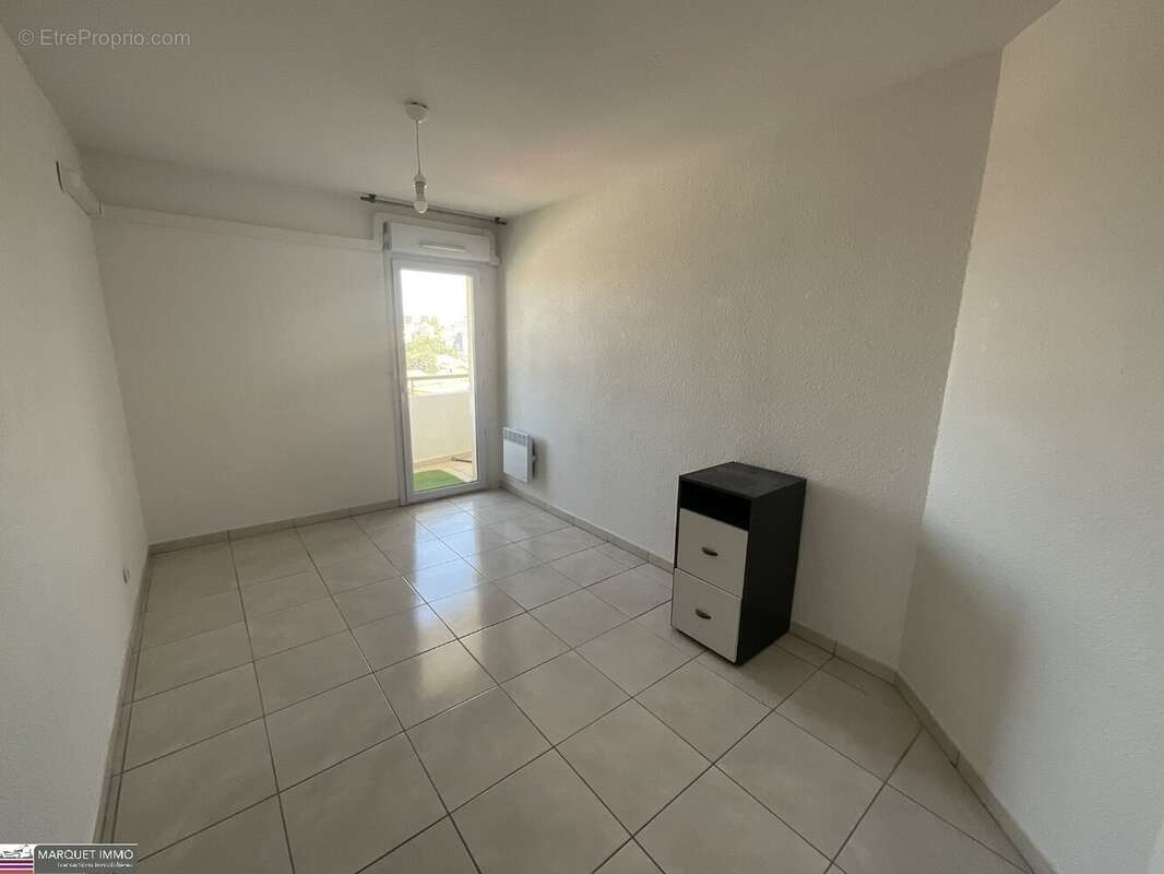 Superbe appartement T3 offrant 62 m² donnant sur terrasse de 7 m² avec une très très belle vue dégagée au 3° étage d'une résiden - photo 12