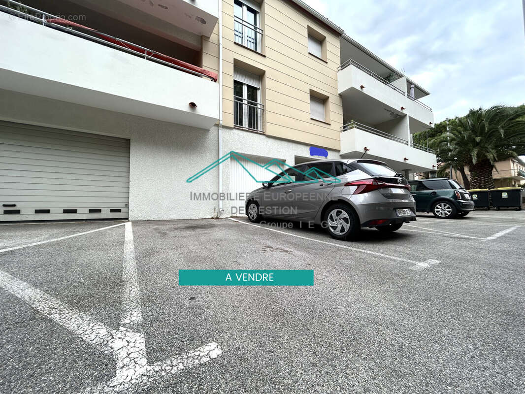 Parking à PERPIGNAN