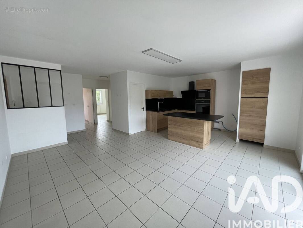 Photo 1 - Appartement à MONTELIMAR