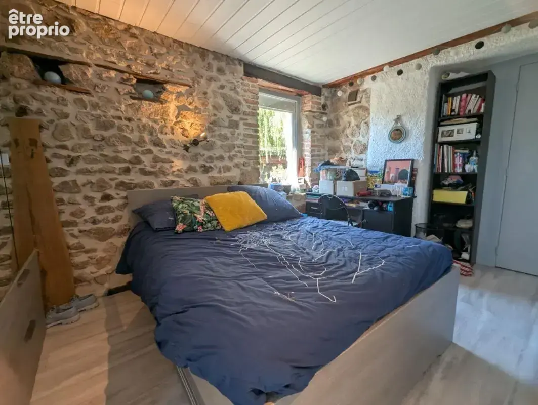 Maison 266 m² à Ambierle  - photo 3