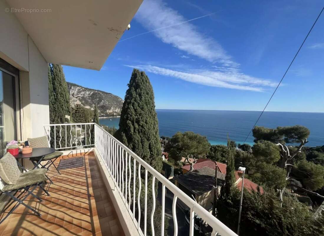 Appartement à EZE